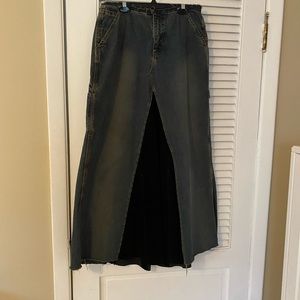 Jeans and suede skirt